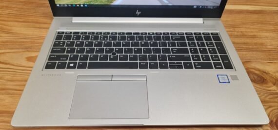 Hp Elitebook 850 g5 i5 8th gen 512/16 gb